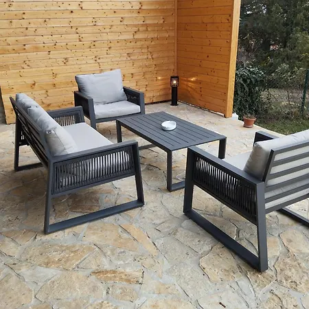 Kosmaj Kosutica - Marija I Ksenija *