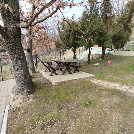 Kosmaj Kosutica - Marija I Ksenija Lejlighed