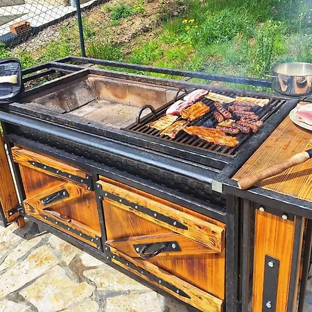 Kosmaj Kosutica - Marija I Ksenija *